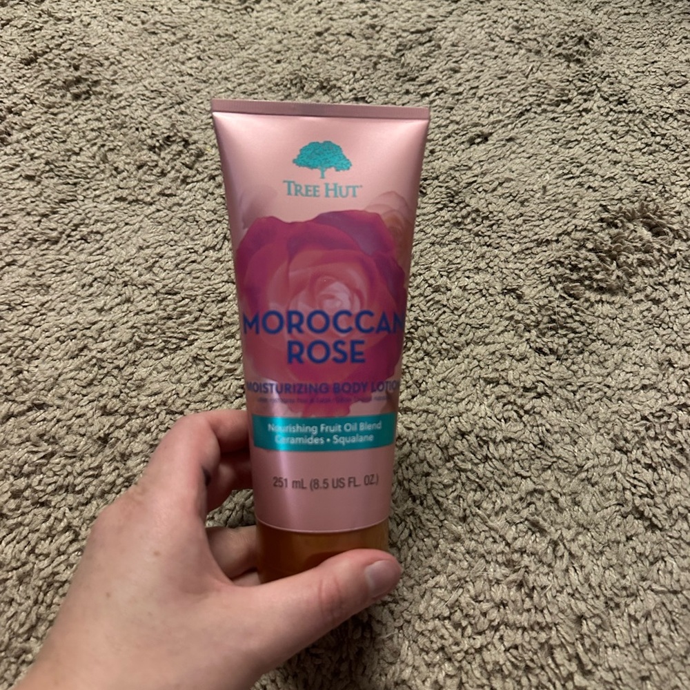 Tree Hut Moroccan Rose Moisturizing Body Lotion - Pink